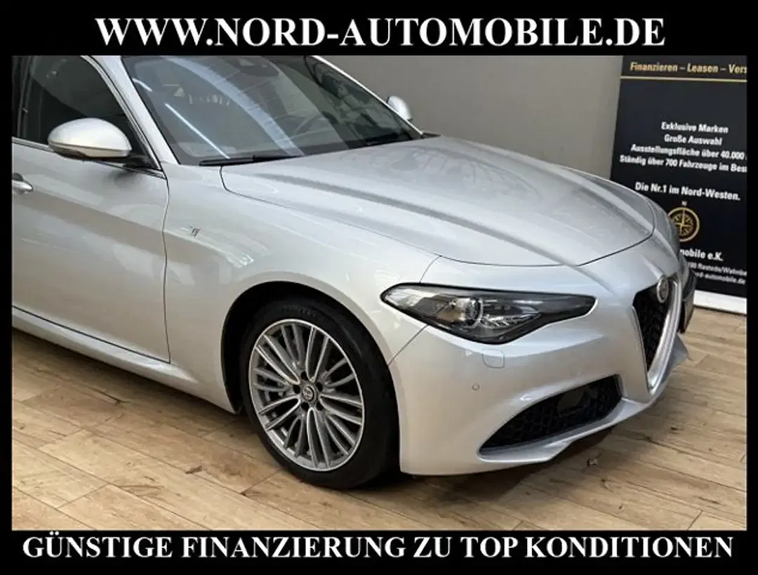Alfa Romeo Giulia 2.2 JTDM Lusso Ti - Thumbnail 11
