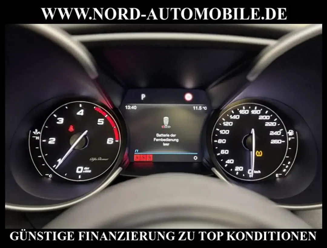 Alfa Romeo Giulia 2.2 JTDM Lusso Ti - Thumbnail 20