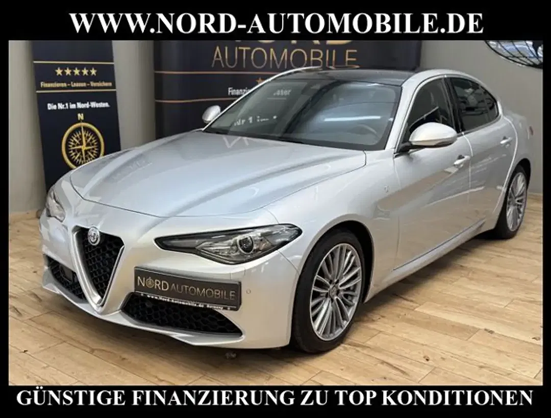 Alfa Romeo Giulia 2.2 JTDM Lusso Ti - Thumbnail 5