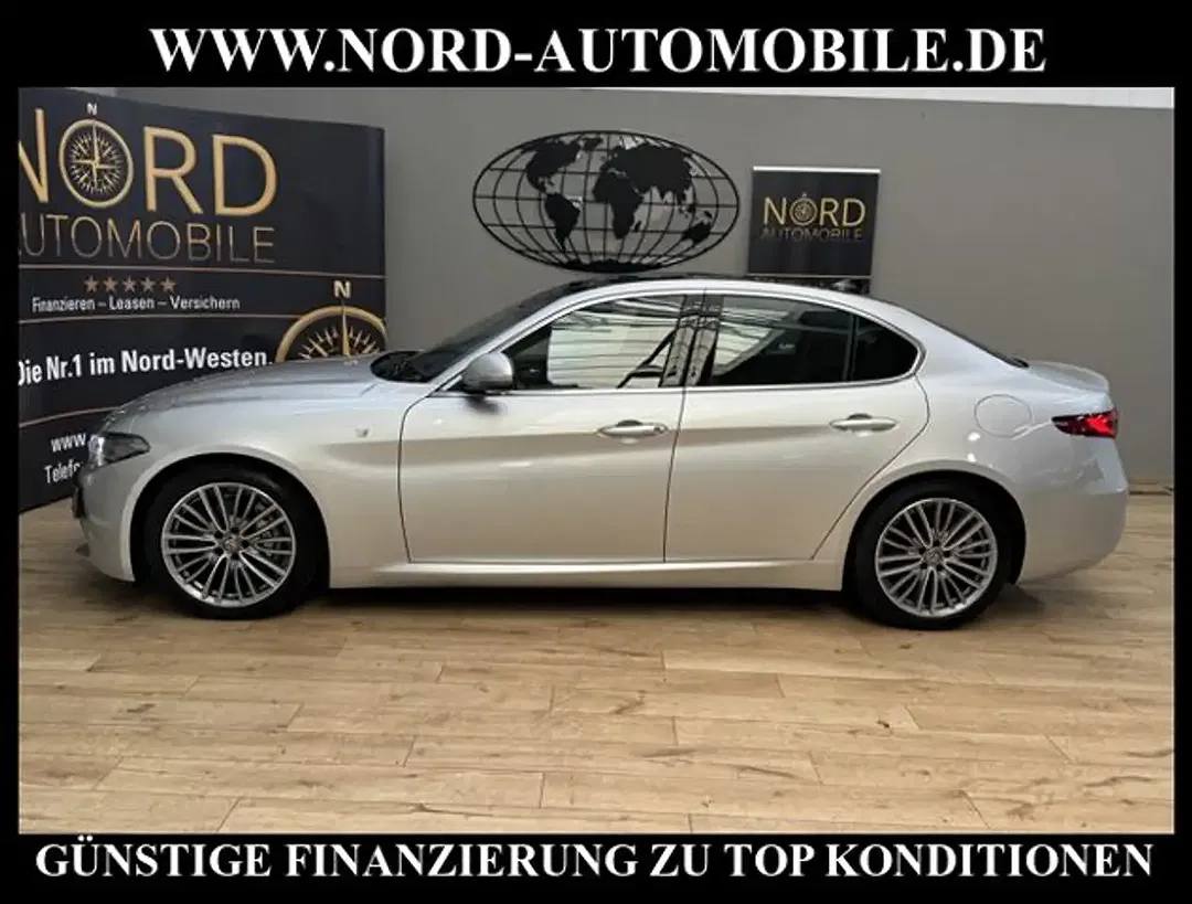 Alfa Romeo Giulia 2.2 JTDM Lusso Ti - Thumbnail 7