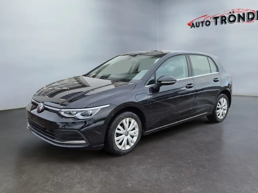 Volkswagen Golf - Afbeelding 1