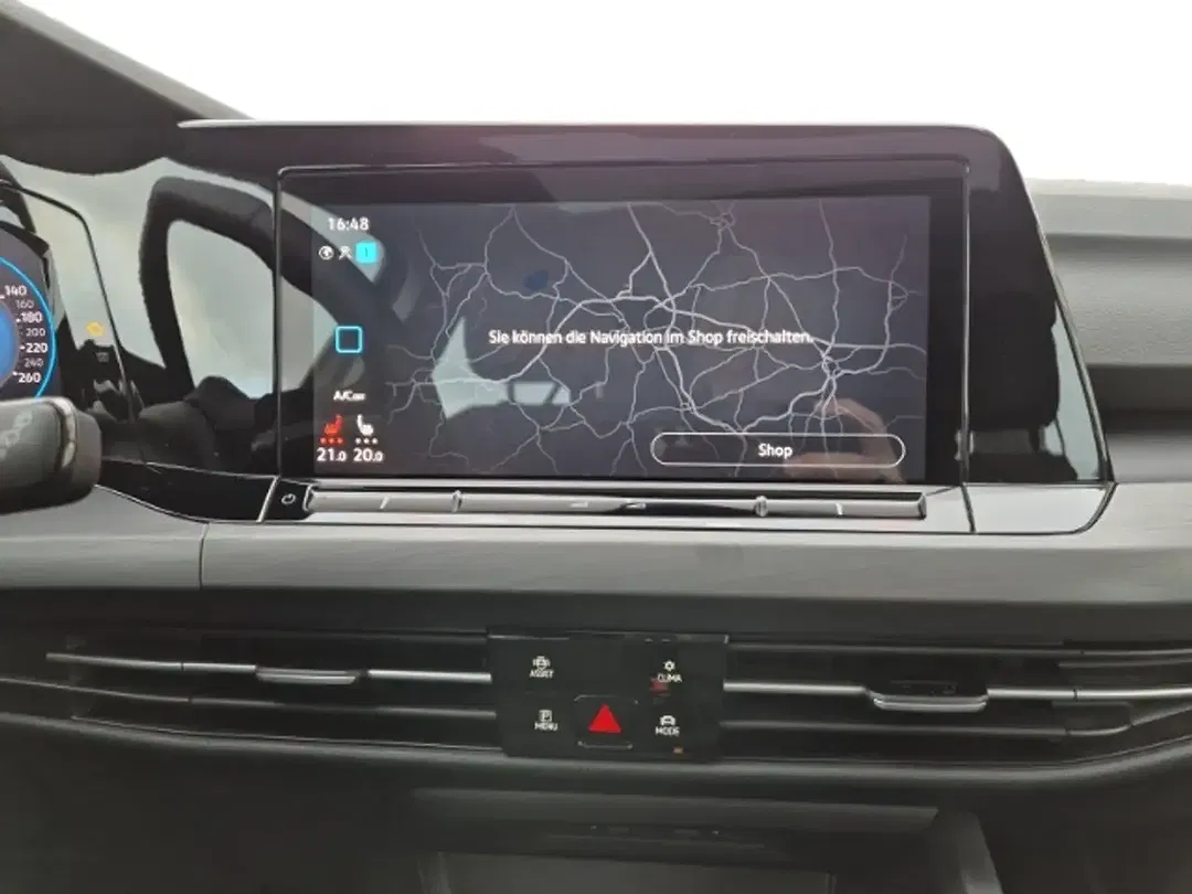 Volkswagen Golf - Thumbnail 14