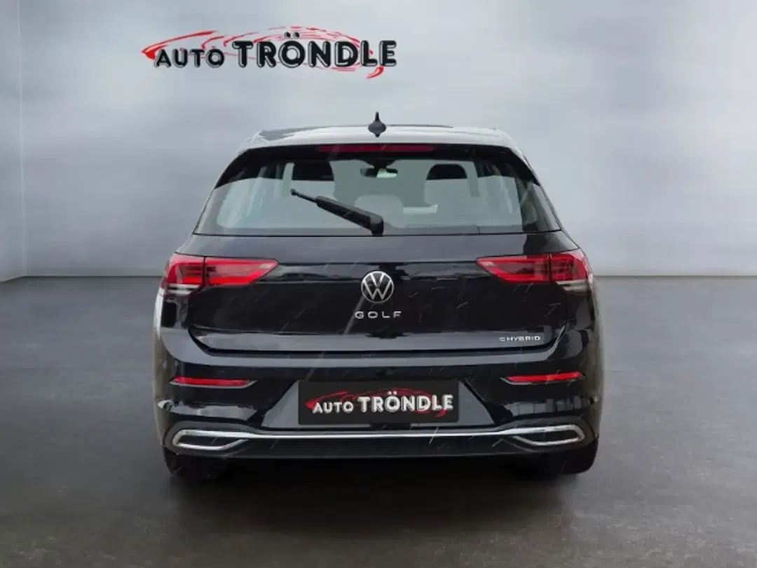 Volkswagen Golf - Thumbnail 5