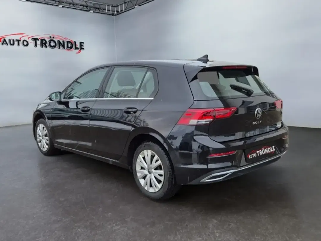 Volkswagen Golf - Thumbnail 6