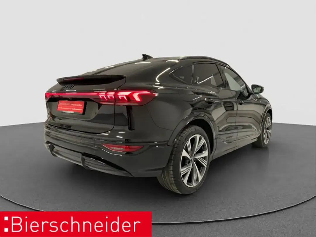 Audi Q6 e-tron performance S line - Thumbnail 6