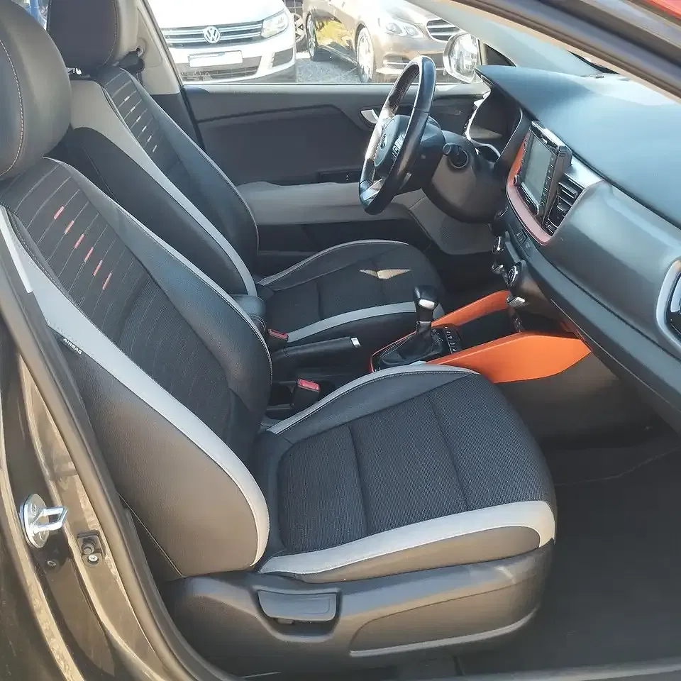 Kia Stonic - Thumbnail 14