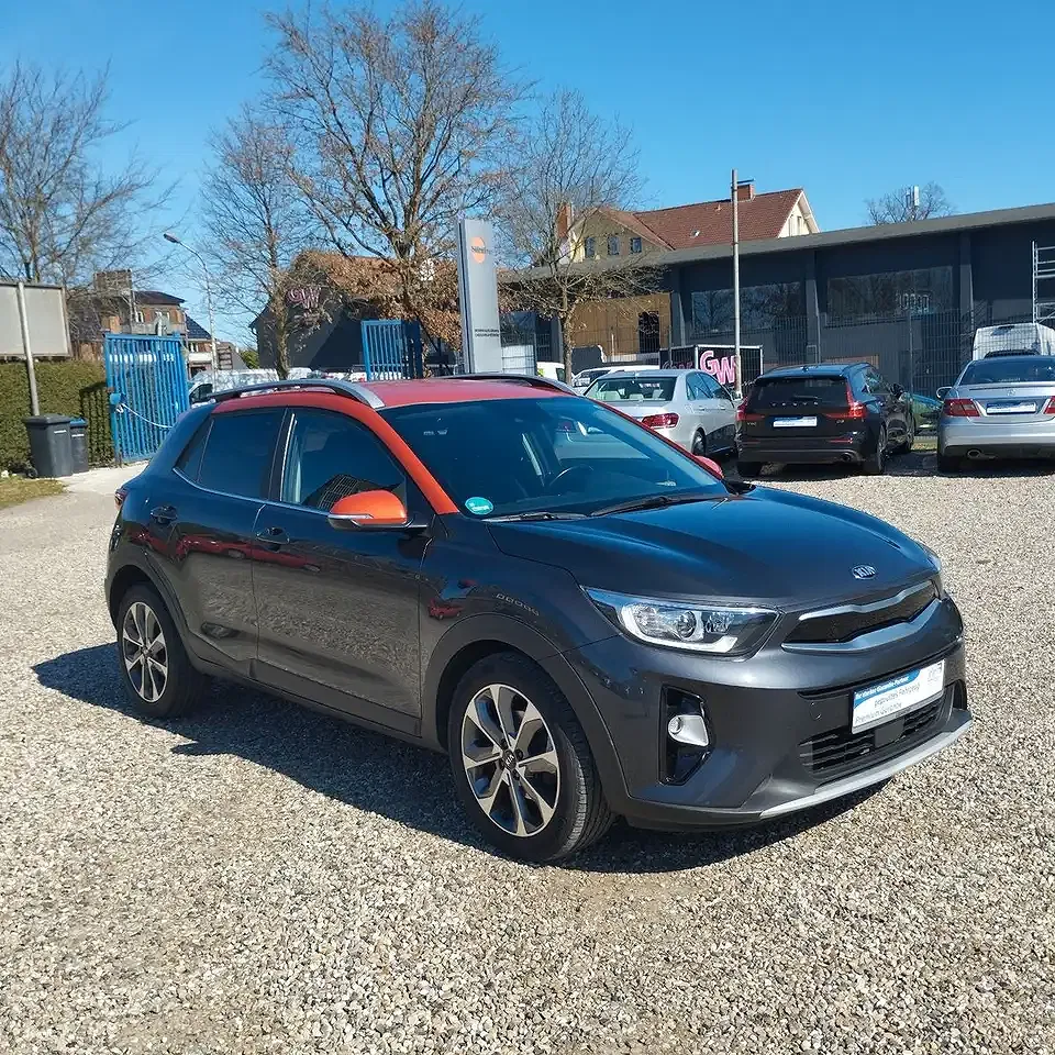 Kia Stonic - Thumbnail 5