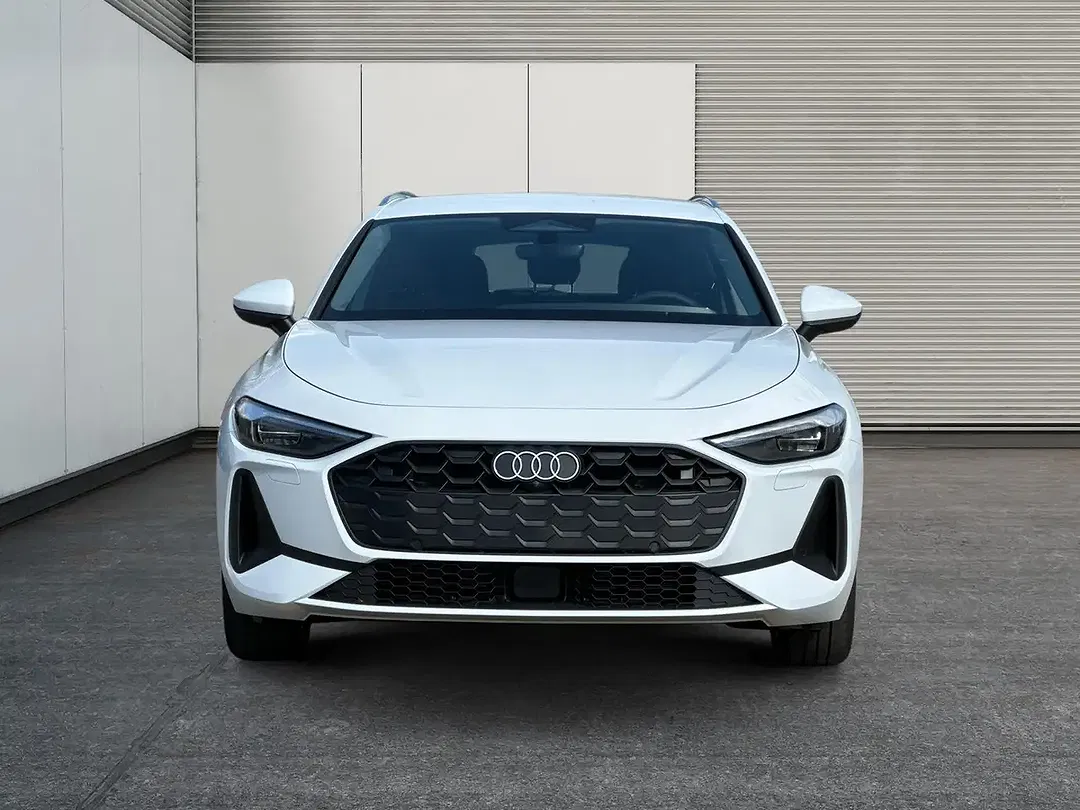 Audi A5 TFSI Avant Base - Thumbnail 6