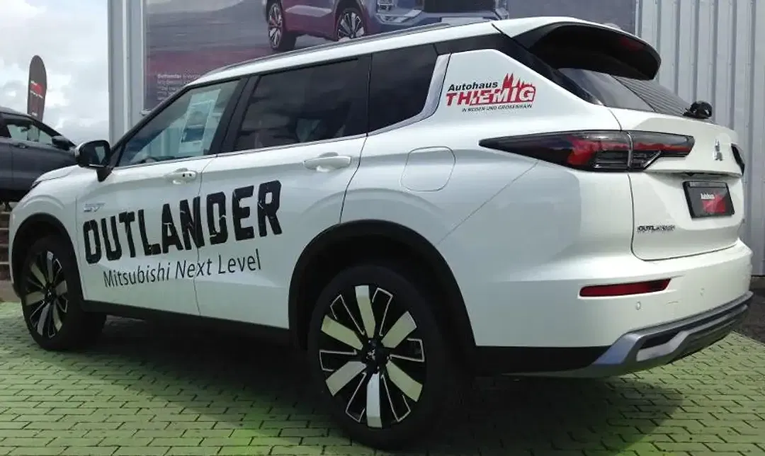 Mitsubishi Outlander 2.4 PHEV Intro Edition - foto 10