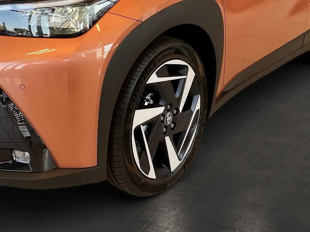 Toyota Aygo X 1.5 Hybrid Lounge - Thumbnail 13