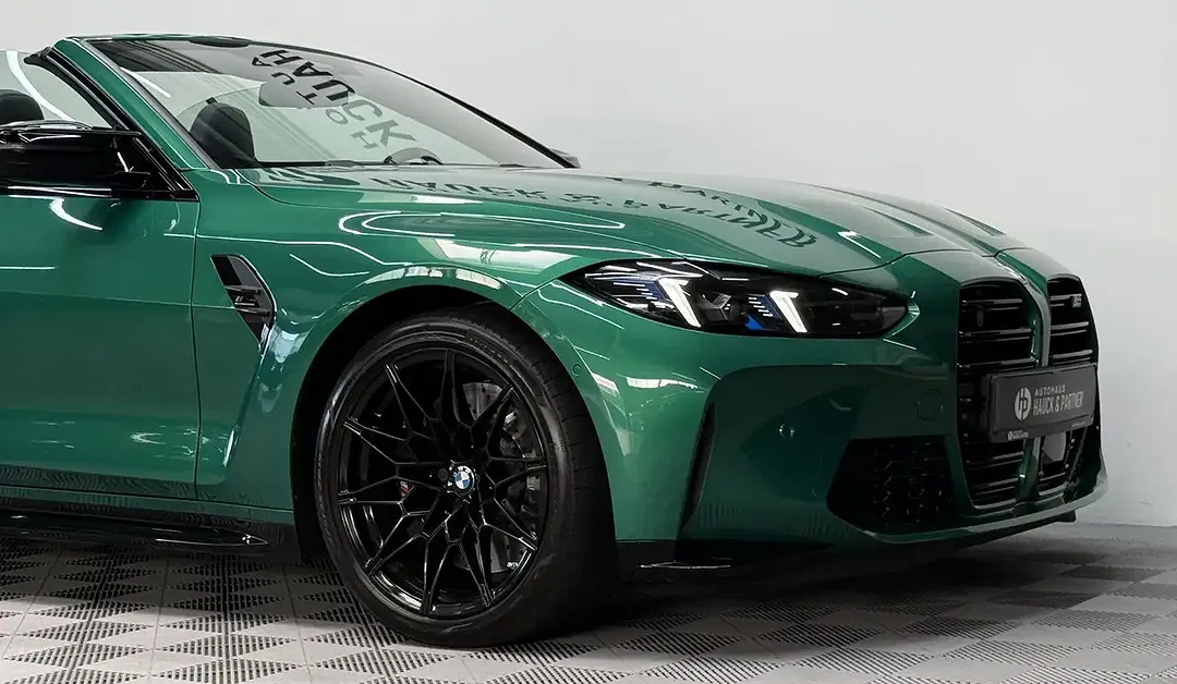 BMW M4 Competition - Thumbnail 9