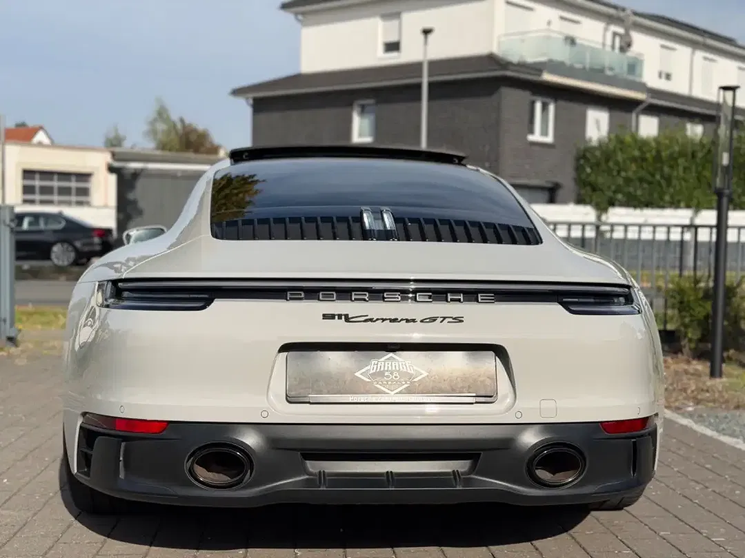 Porsche 992 Carrera GTS - Thumbnail 10