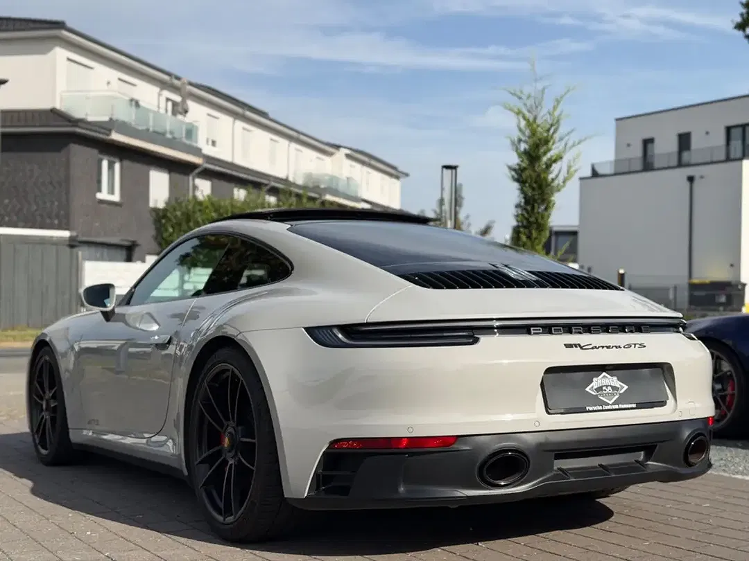 Porsche 992 Carrera GTS - Thumbnail 12