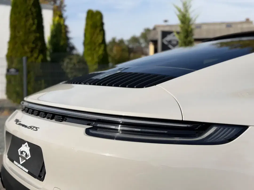 Porsche 992 Carrera GTS - foto 15
