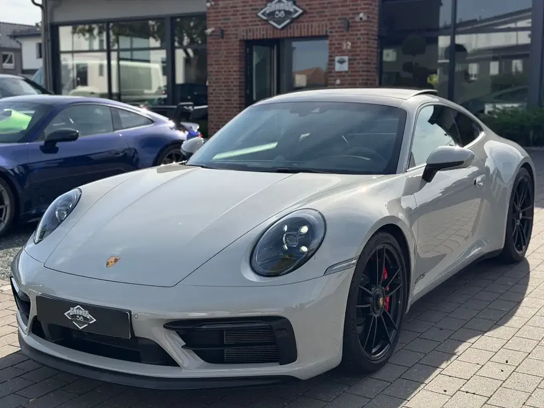 Porsche 992 Carrera GTS - Thumbnail 5