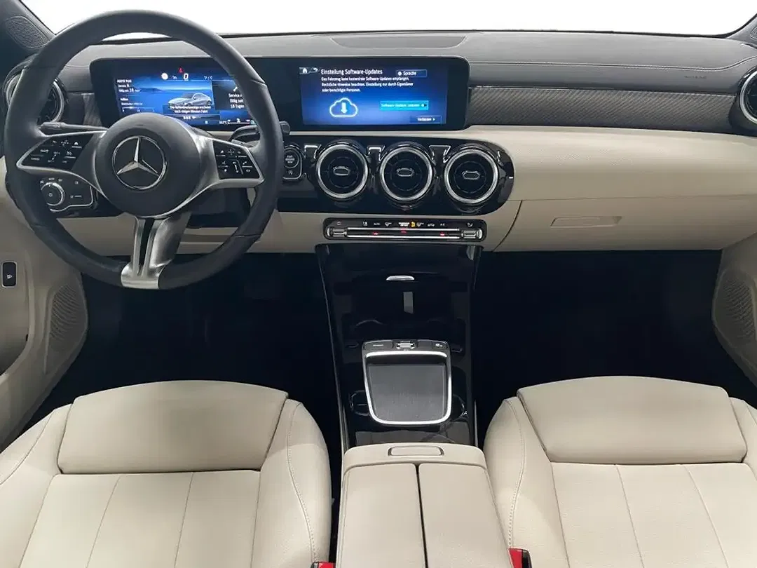 Mercedes-Benz CLA 180 Progressive - Thumbnail 4