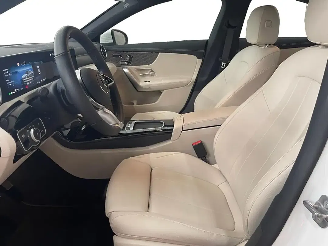 Mercedes-Benz CLA 180 Progressive - Thumbnail 5