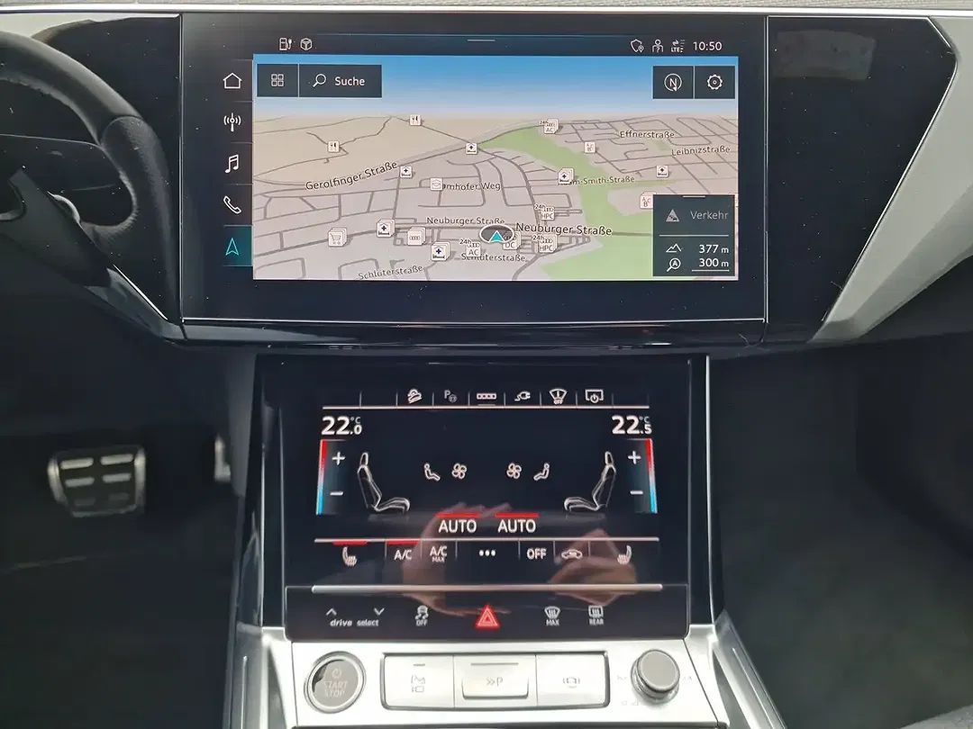Audi Q8 e-tron 55 quattro Sportback Edition S line - Thumbnail 10