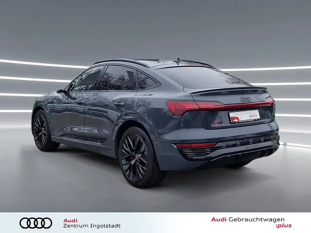 Audi Q8 e-tron 55 quattro Sportback Edition S line - Thumbnail 3
