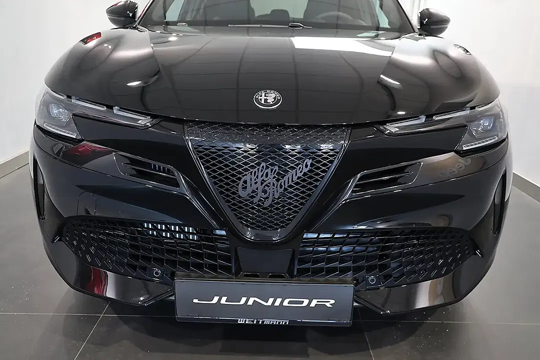 Alfa Romeo Junior 1.2 Ibrida Q4 Ti - Thumbnail 7