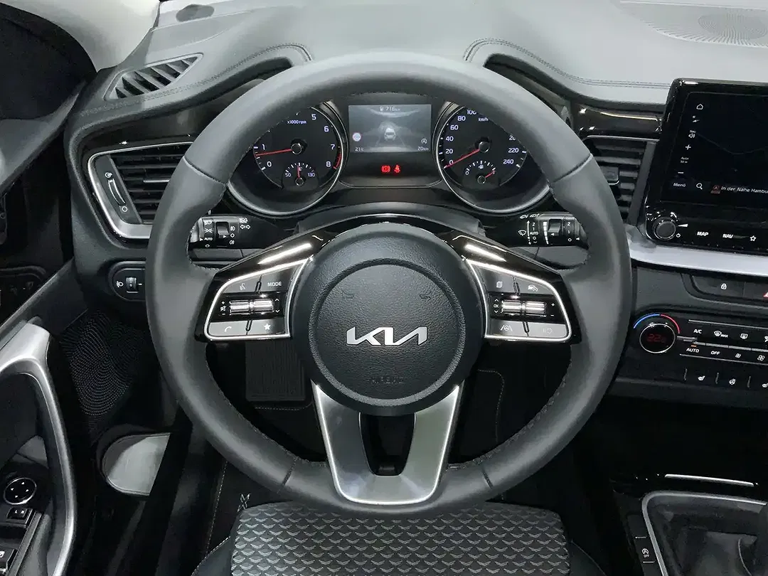 Kia XCeed Vision - Thumbnail 13