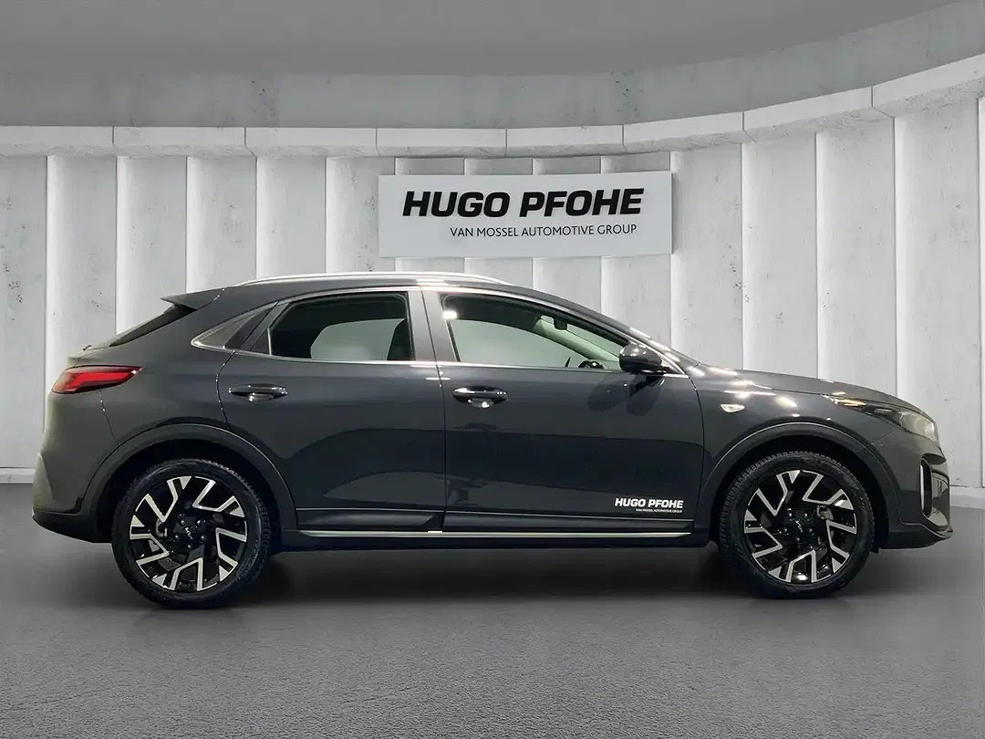 Kia XCeed Vision - Thumbnail 6
