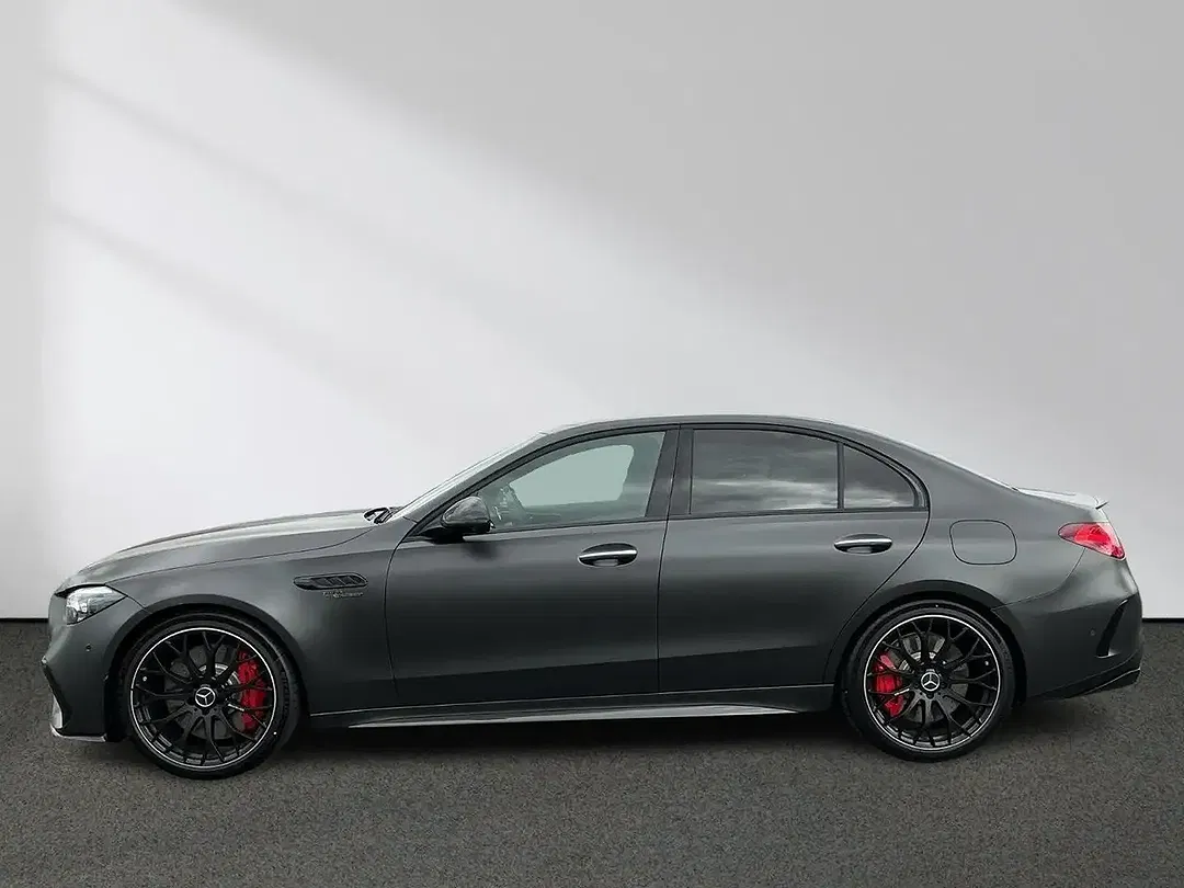 Mercedes-Benz C 63 AMG Night - Thumbnail 2
