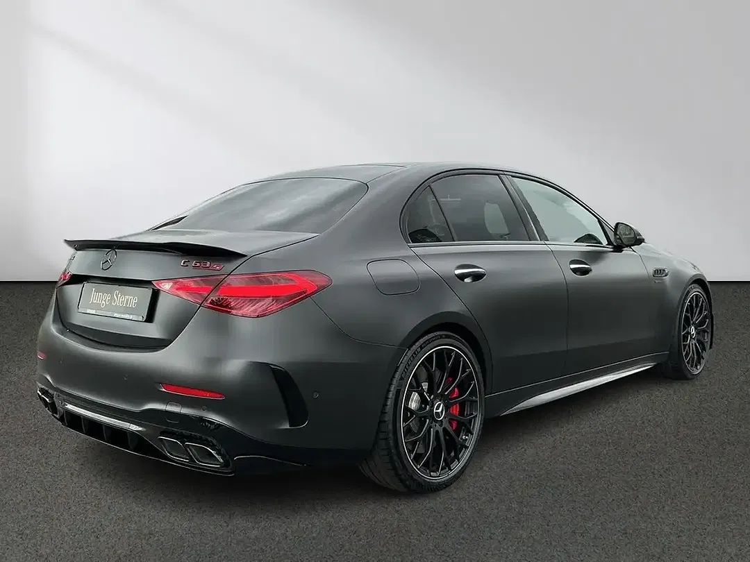 Mercedes-Benz C 63 AMG Night - Thumbnail 3