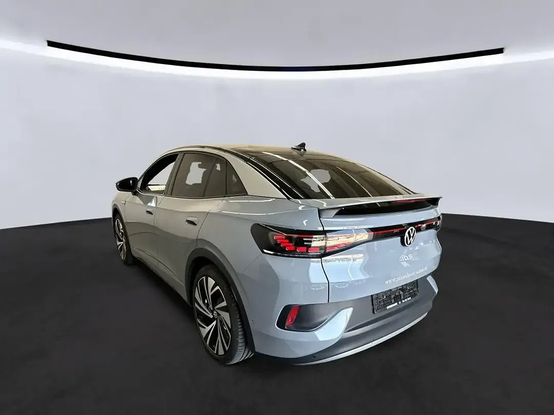 Volkswagen ID.5 Pro Performance - Thumbnail 2