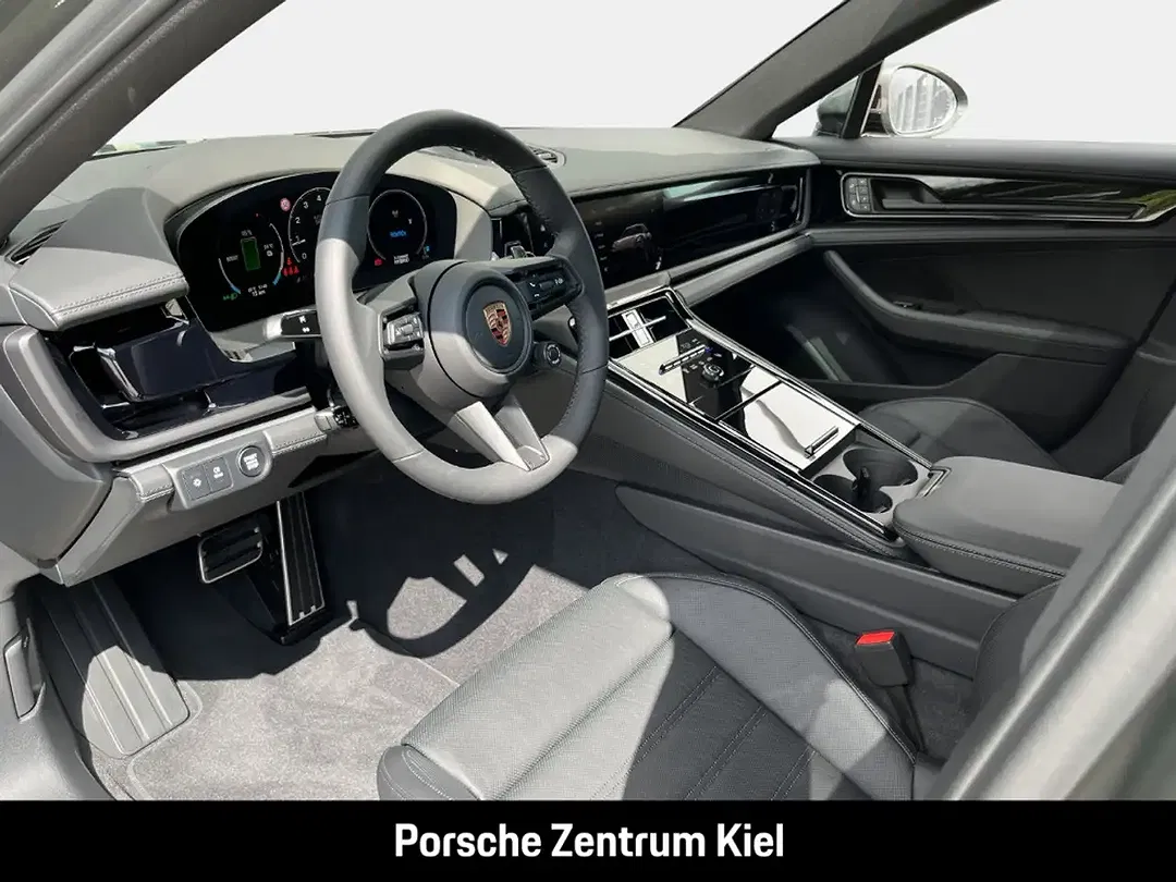 Porsche Panamera E-Hybrid 4 - Thumbnail 7