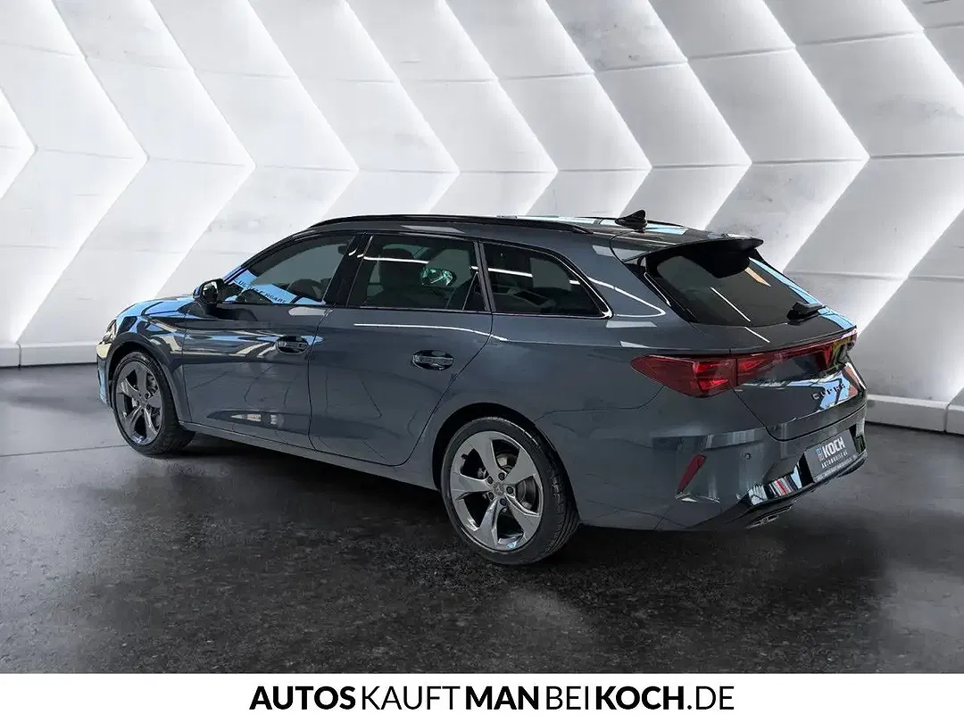 CUPRA Leon 2.0 TSI DSG 4Drive Sportstourer - Thumbnail 2
