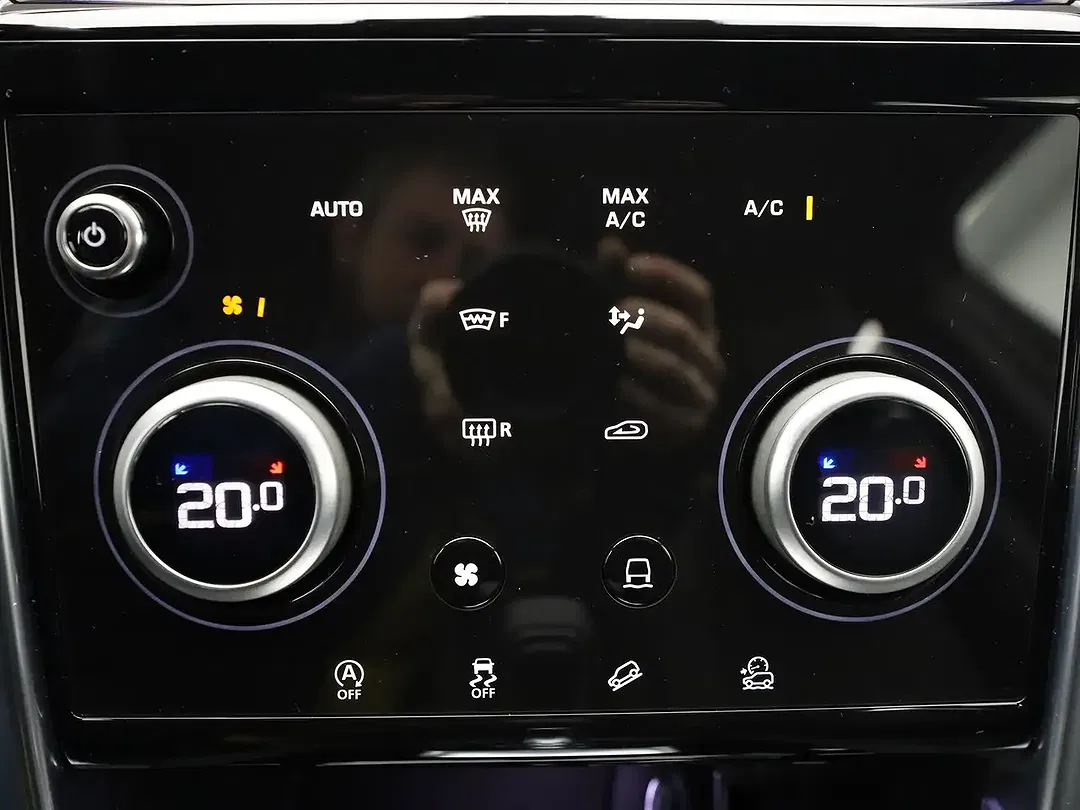 Land Rover Discovery Sport P200 2.0 4x4 MHEV - Thumbnail 11