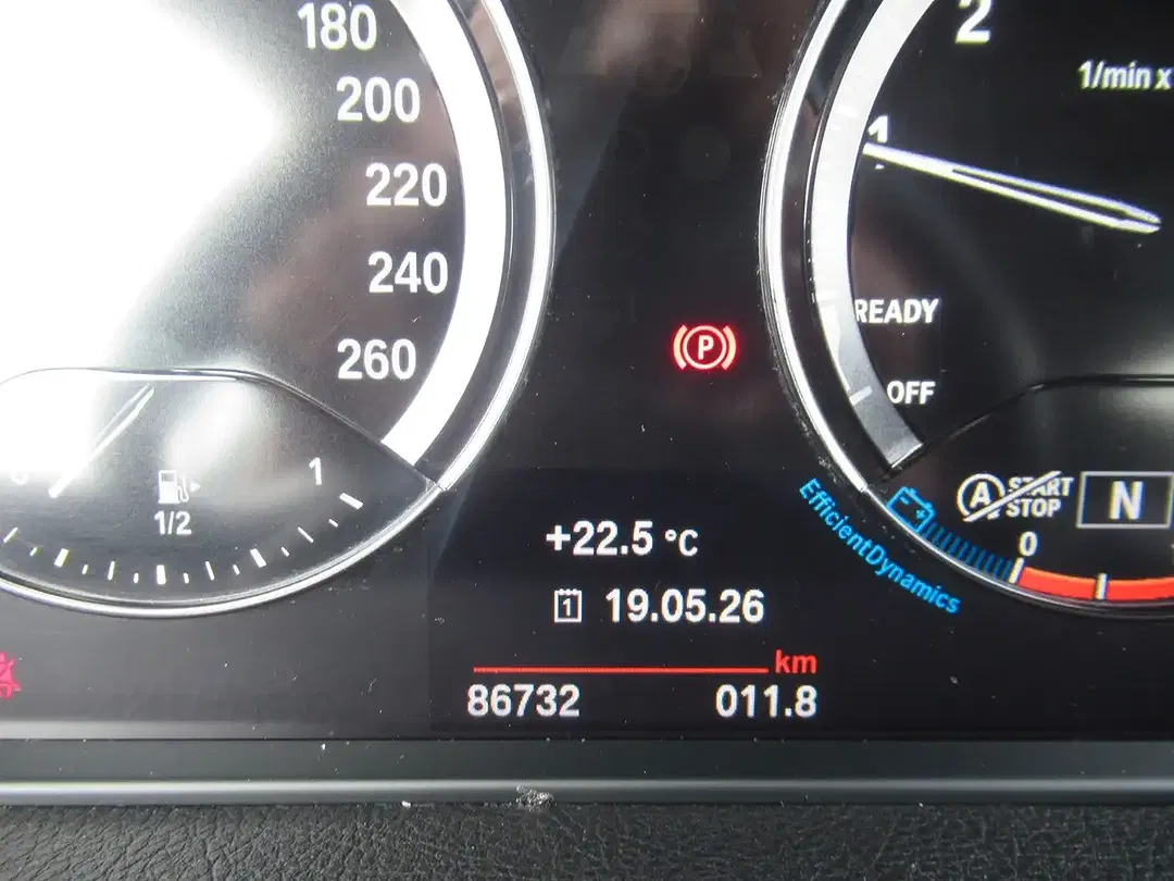 BMW 218 Active Tourer Advantage - Thumbnail 7