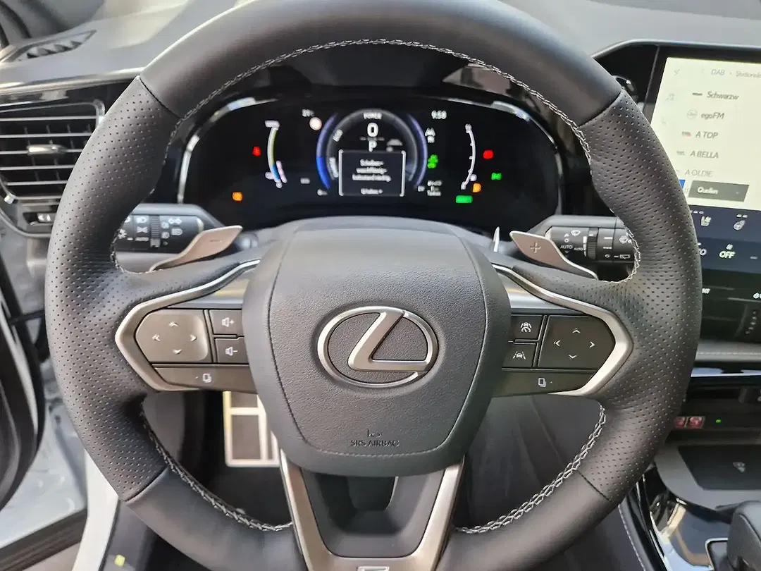 Lexus NX 450h+ F SPORT - Thumbnail 13