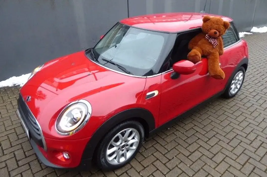 MINI One - Thumbnail 6