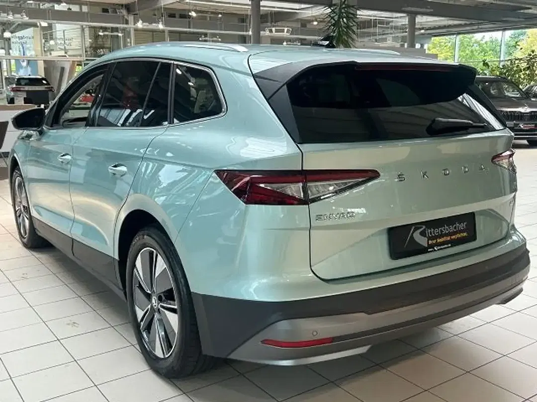 Skoda Enyaq 80 iV Suite - Thumbnail 9