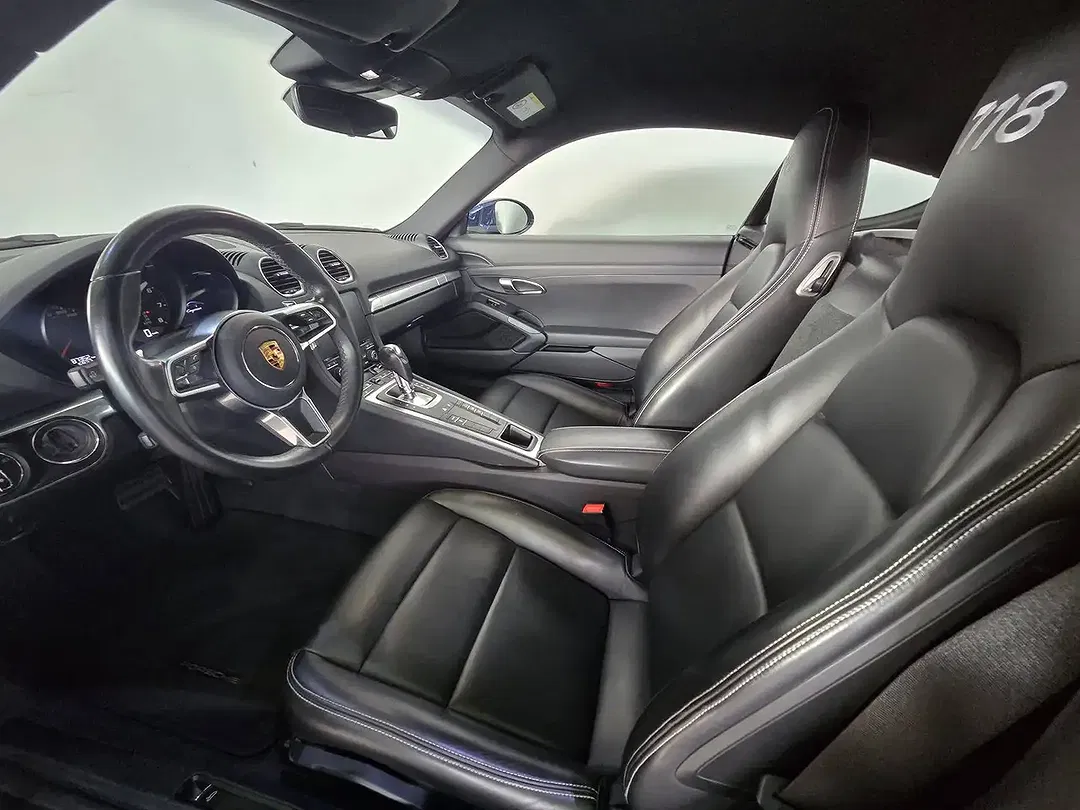 Porsche Cayman 2.0 - Thumbnail 13