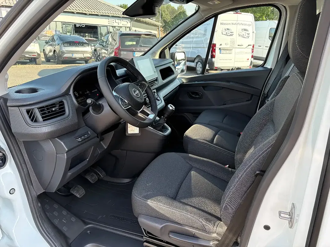 Nissan Primastar dCi 130 3.0t L1H1 N-Connecta - Thumbnail 7