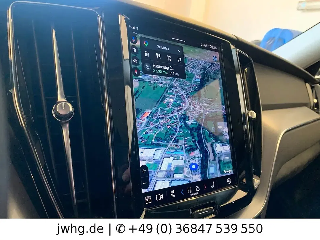 Volvo XC60 Momentum Pro - Thumbnail 8