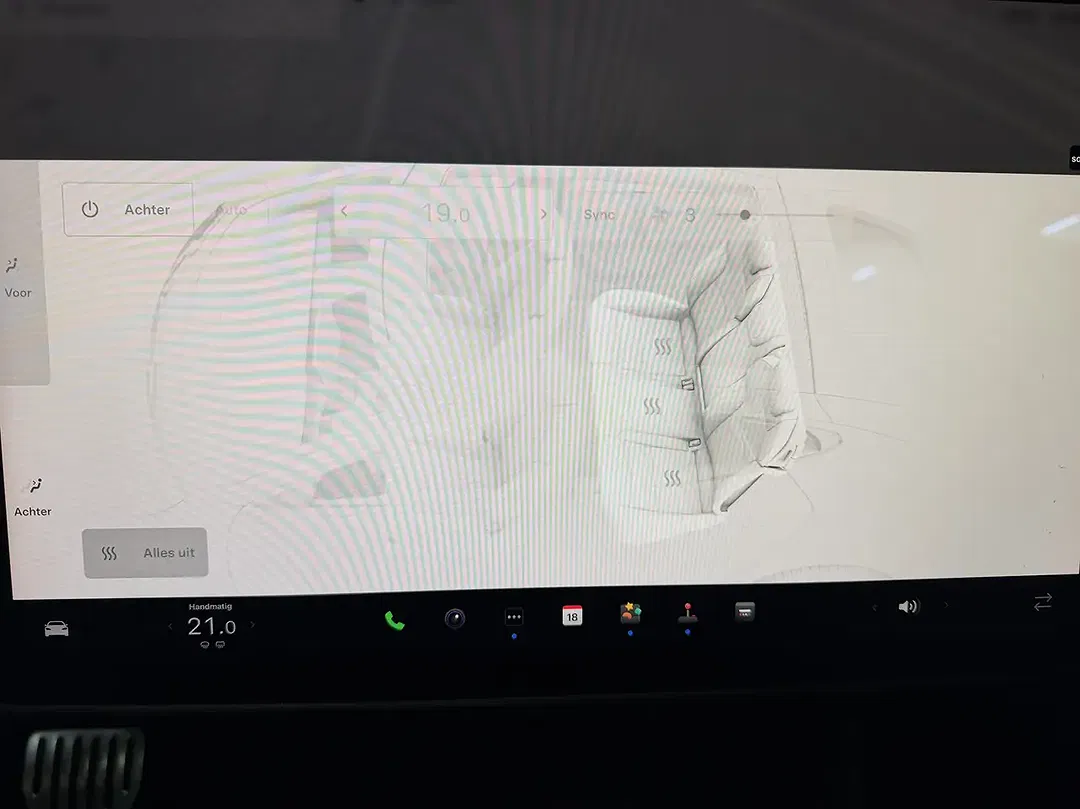 Tesla Model S Plaid - Thumbnail 18