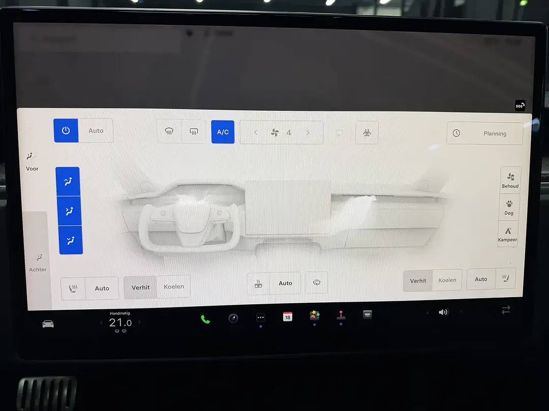 Tesla Model S Plaid - foto 21