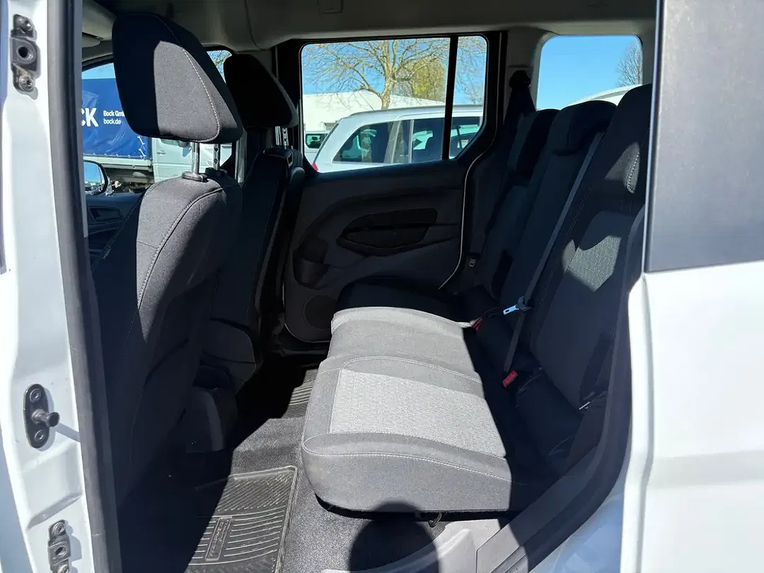 Ford Tourneo Connect 1.5 EcoBlue Trend - Thumbnail 23