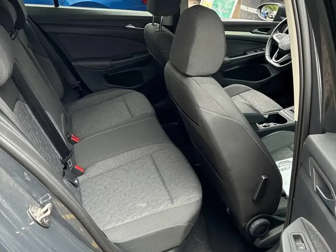 Volkswagen Golf eTSI Move - Thumbnail 9