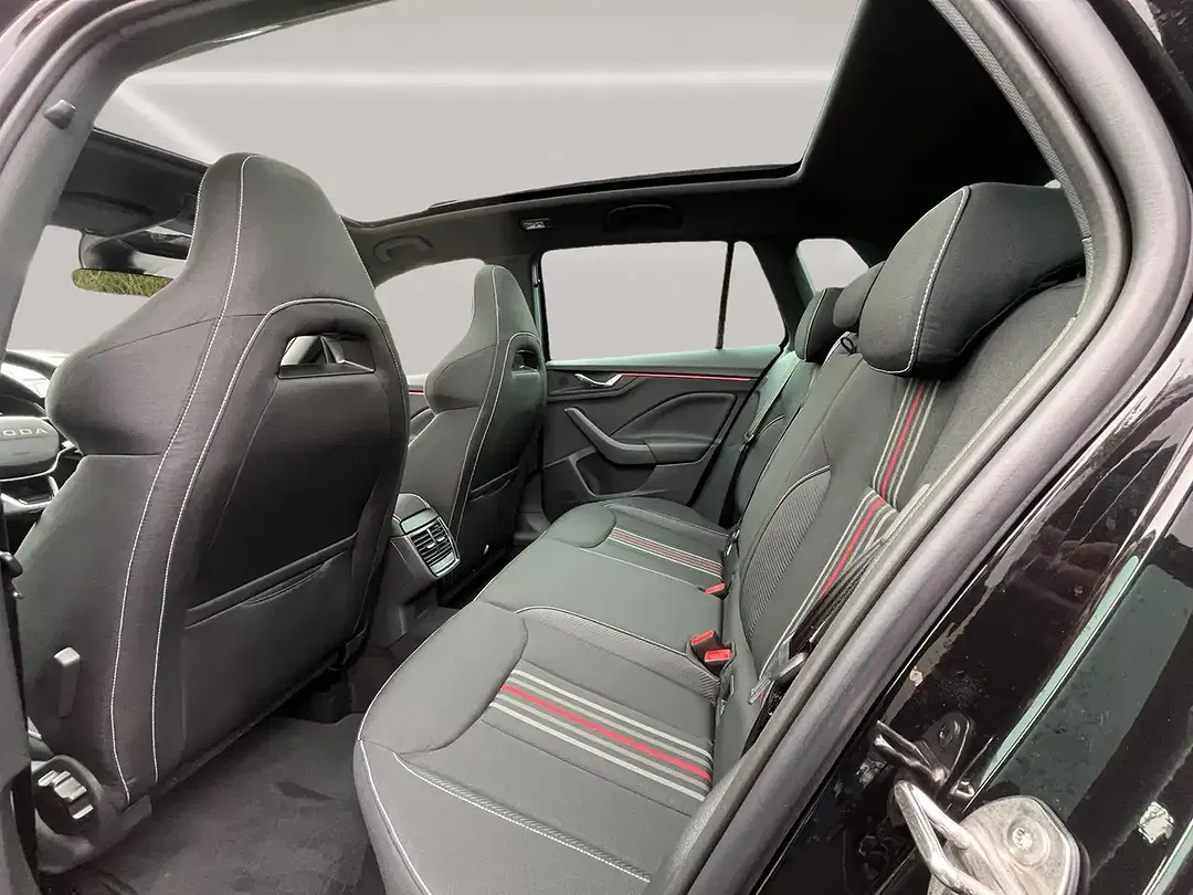 Skoda Kamiq 1.5 TSI DSG Monte Carlo - Thumbnail 11