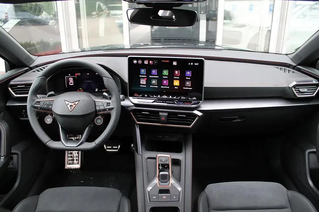 CUPRA Leon 1.5 eTSI Sportstourer - Thumbnail 11