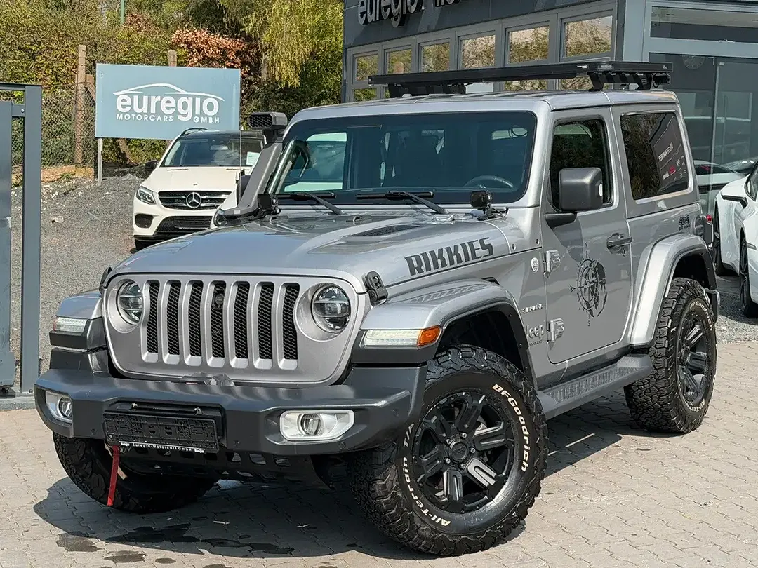 Jeep Wrangler AUT Unlimited Sahara - foto 2