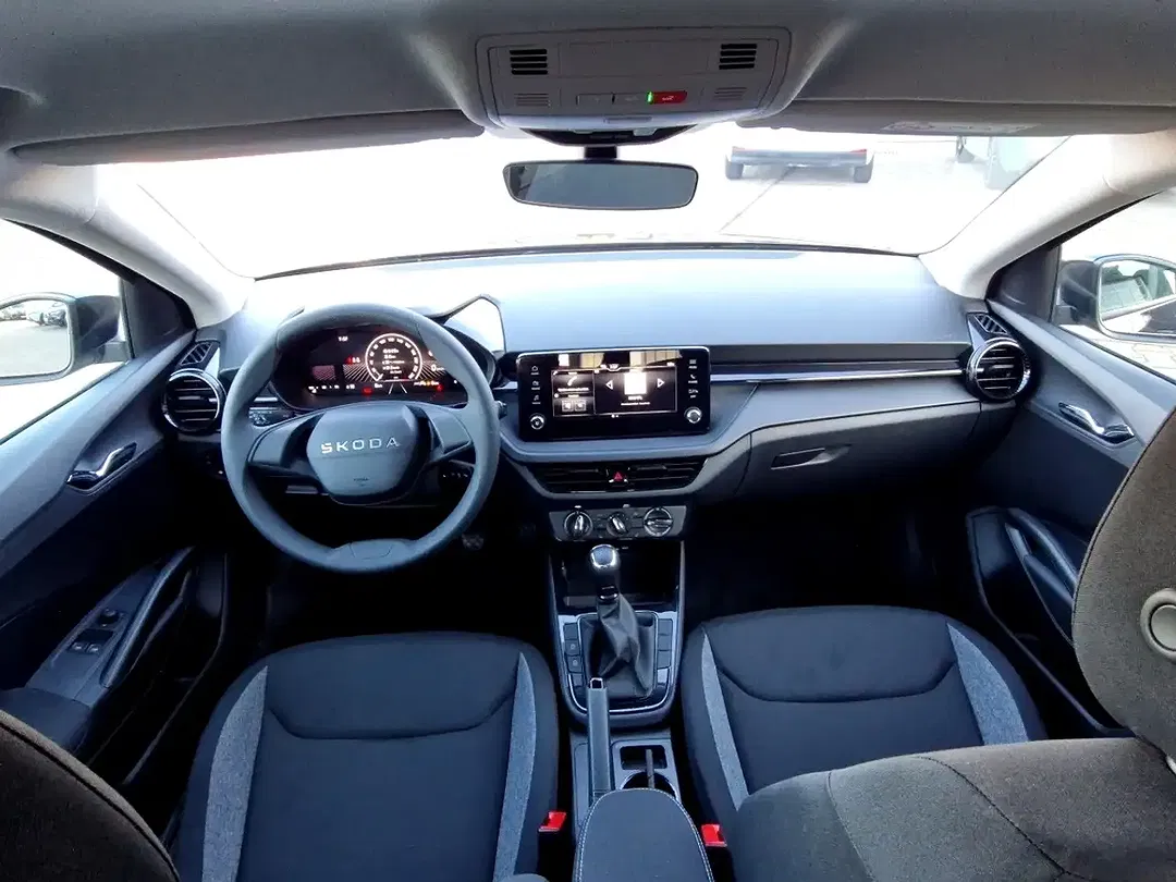 Skoda Fabia 1.0 TSI Drive - Thumbnail 10