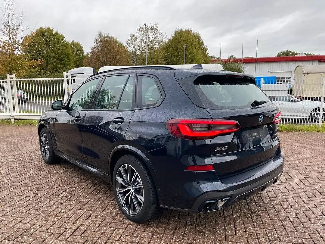 BMW X5 xDrive M Sport - Thumbnail 4