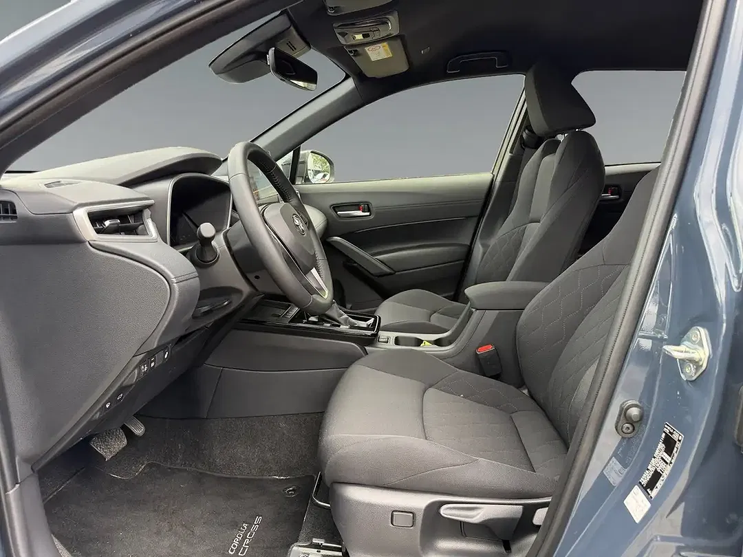 Toyota Corolla Cross Style - Thumbnail 9