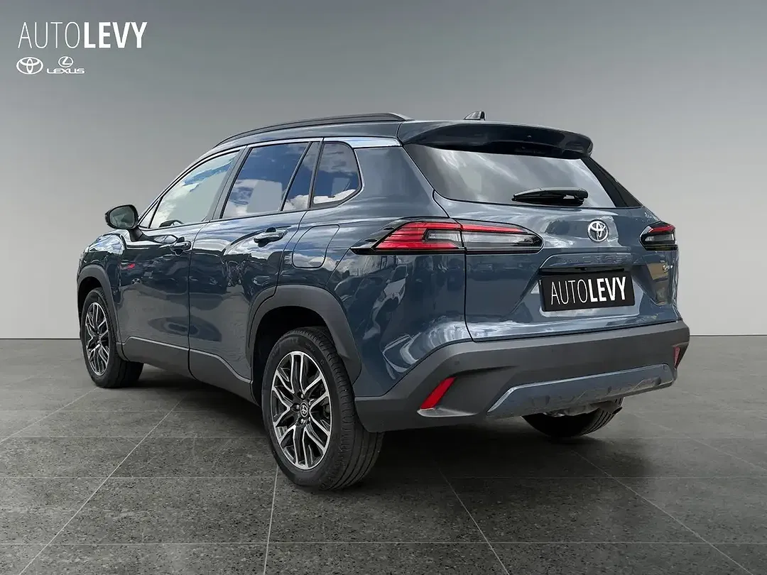 Toyota Corolla Cross Style - Thumbnail 3